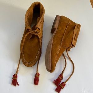 Soludos Moccasins